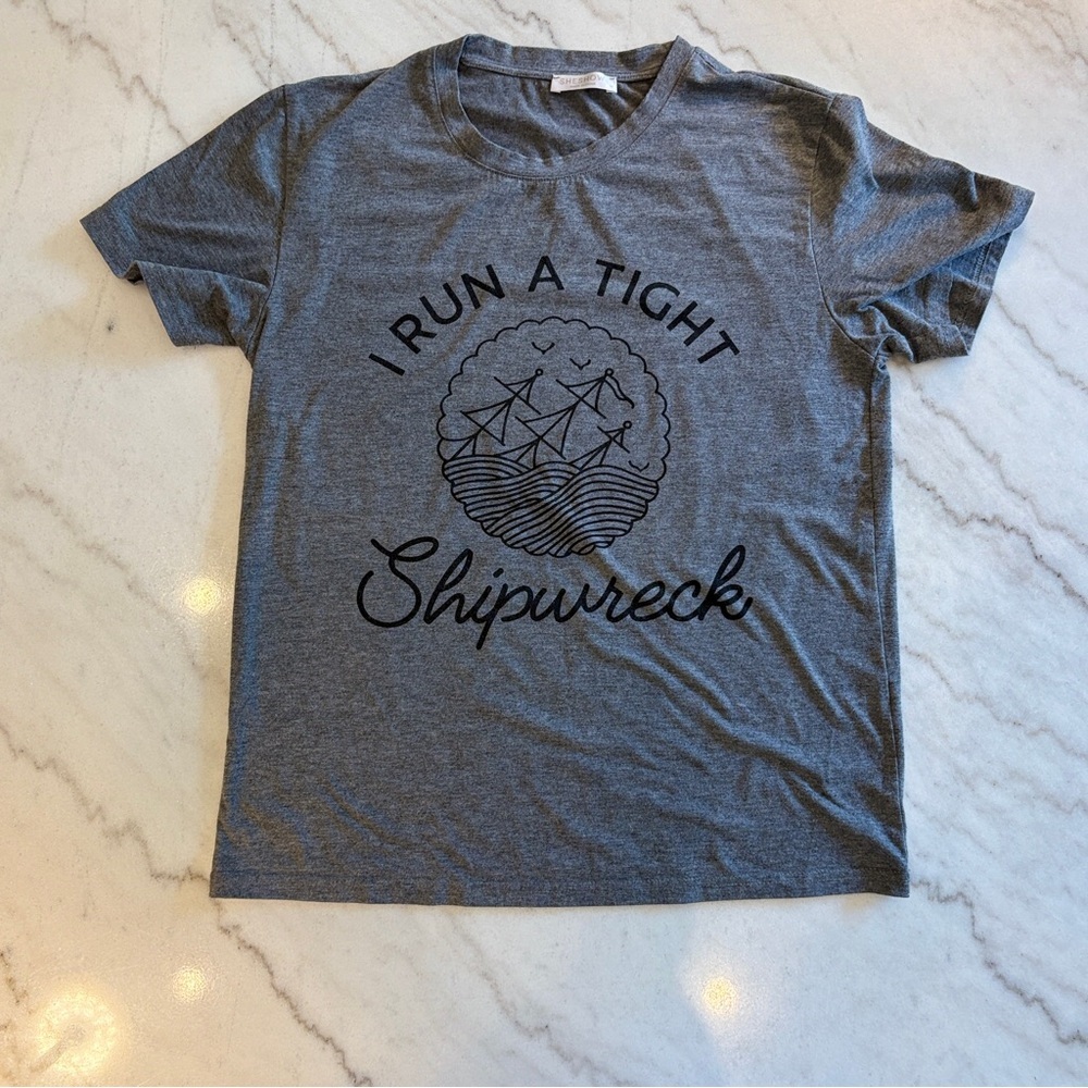 3/$15 Shipwreck Gray Graphic Tee